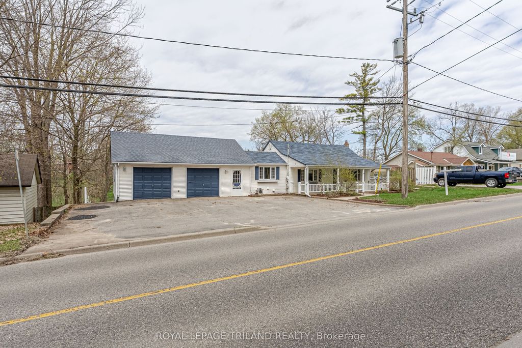 Photo of 3868 Hamilton Road, Thames Centre, ON N0L 1G2 (MLS # X13032324)