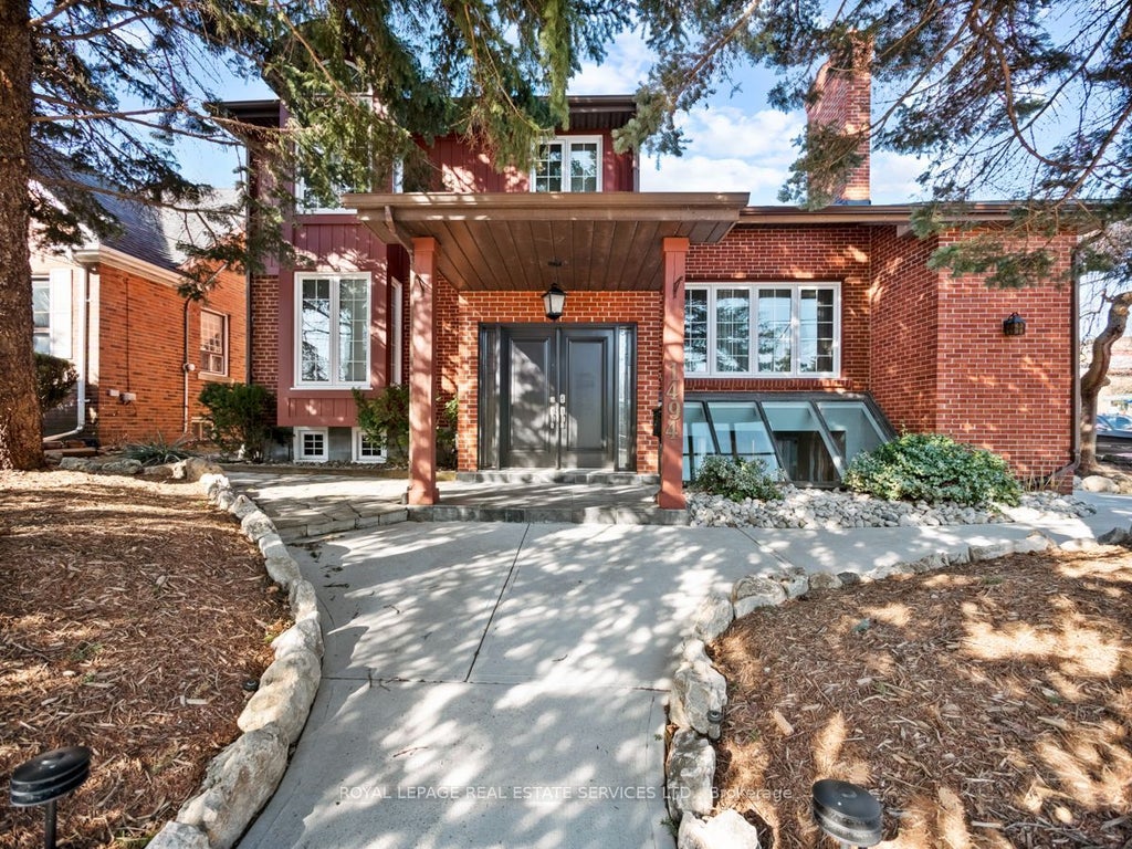 Photo of 1494 Islington Avenue, Toronto, ON M9A 3L5 (MLS # W13771930)