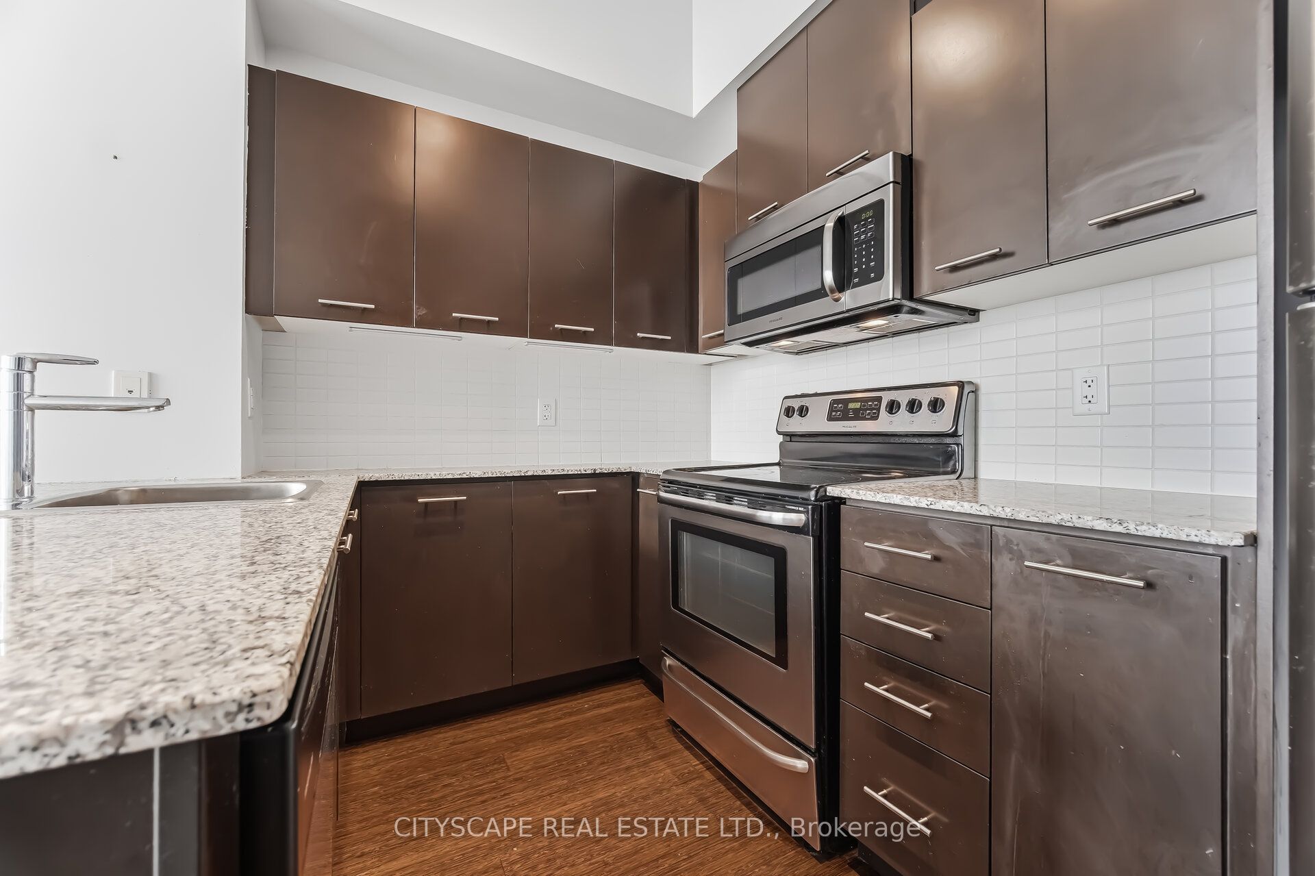 360 Square One Drive 3212