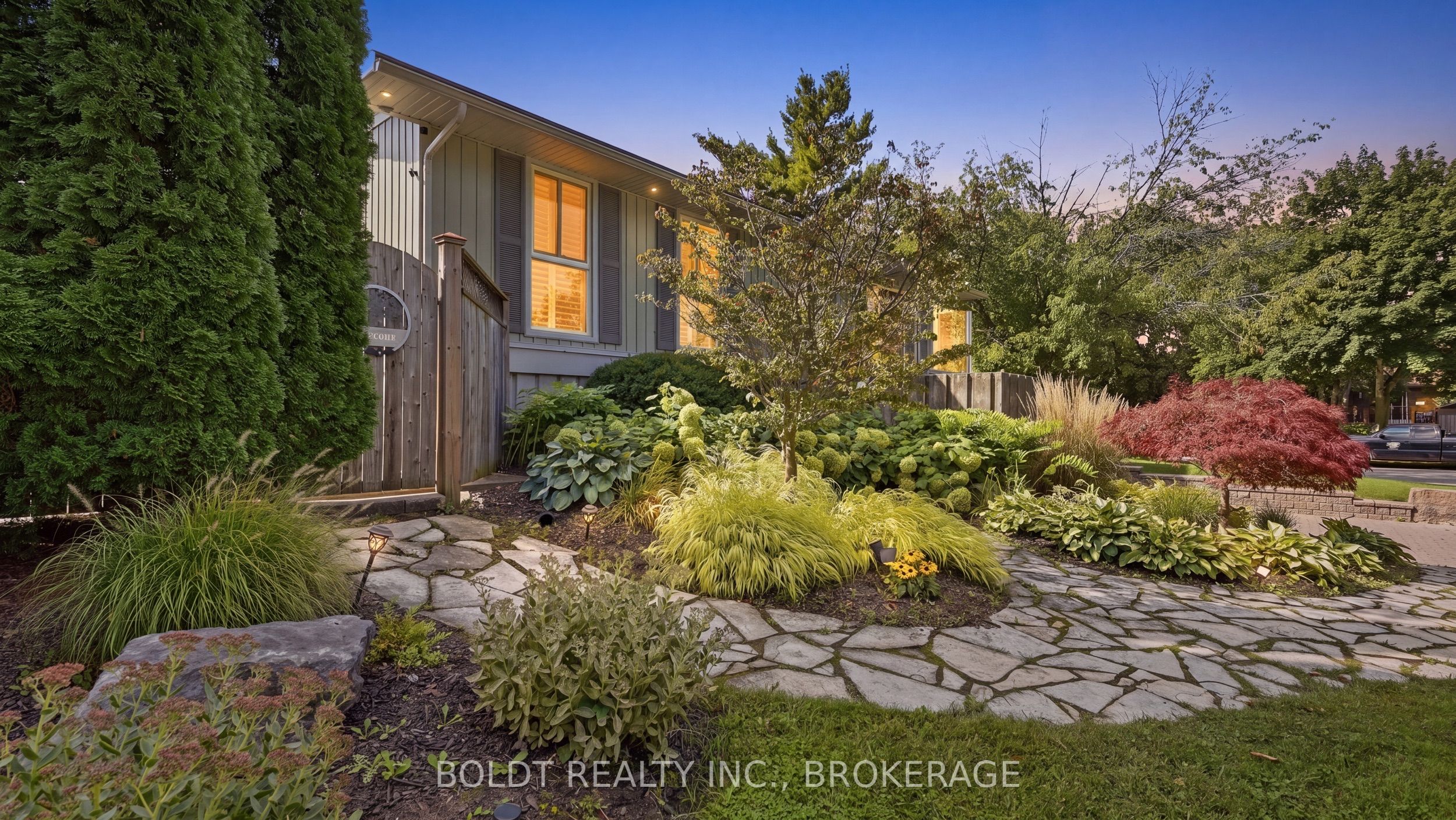 15 The Cedars Street
