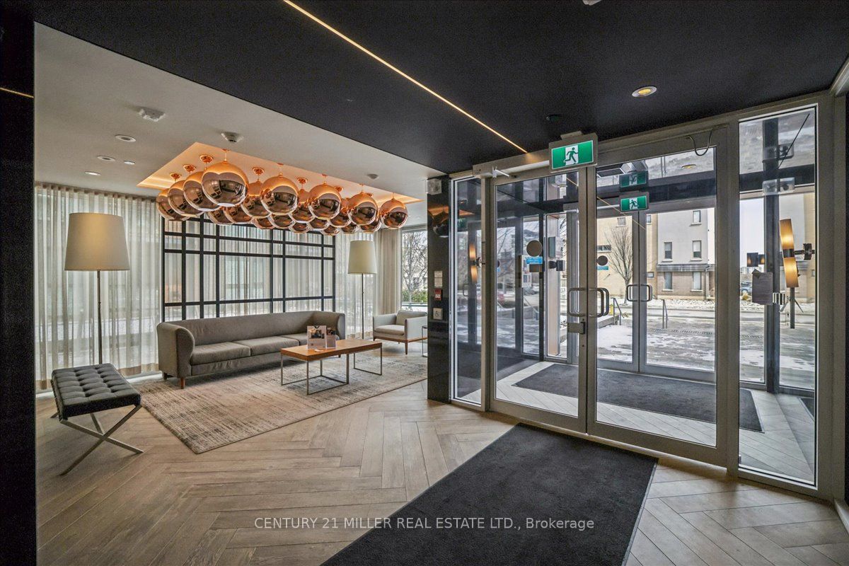 150 Sabina Drive 305