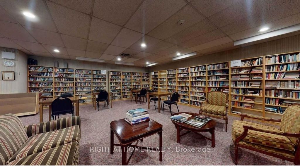 Photo of 45 Carlton Street #607, Toronto, ON M5B 2H9 (MLS # C12700816)