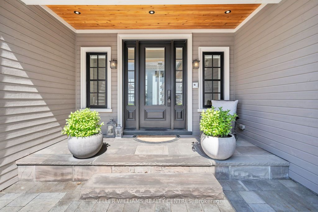 Photo of 23 Mosley Street, Aurora, ON L4G 1G7 (MLS # N12674894)