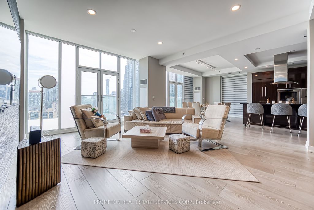 Photo of 220 George Street #1105, Toronto, ON M5A 2N1 (MLS # C13039384)