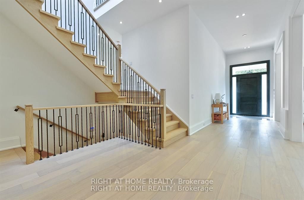 Photo of 27 Hurlingham Crescent, Toronto, ON M3B 2P9 (MLS # C13070884)