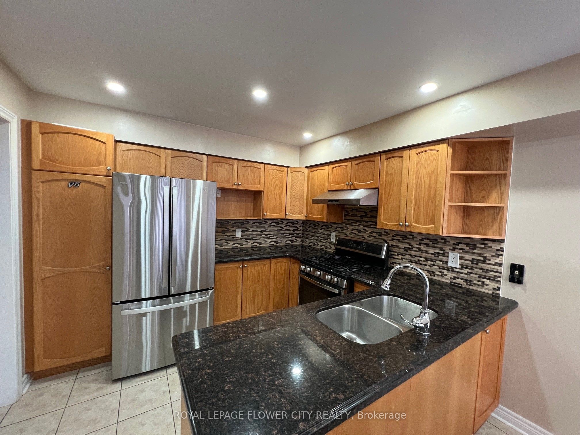 7279 Village Walk N/A