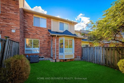 2374 Baintree Crescent Oakville ON L6M 4X1