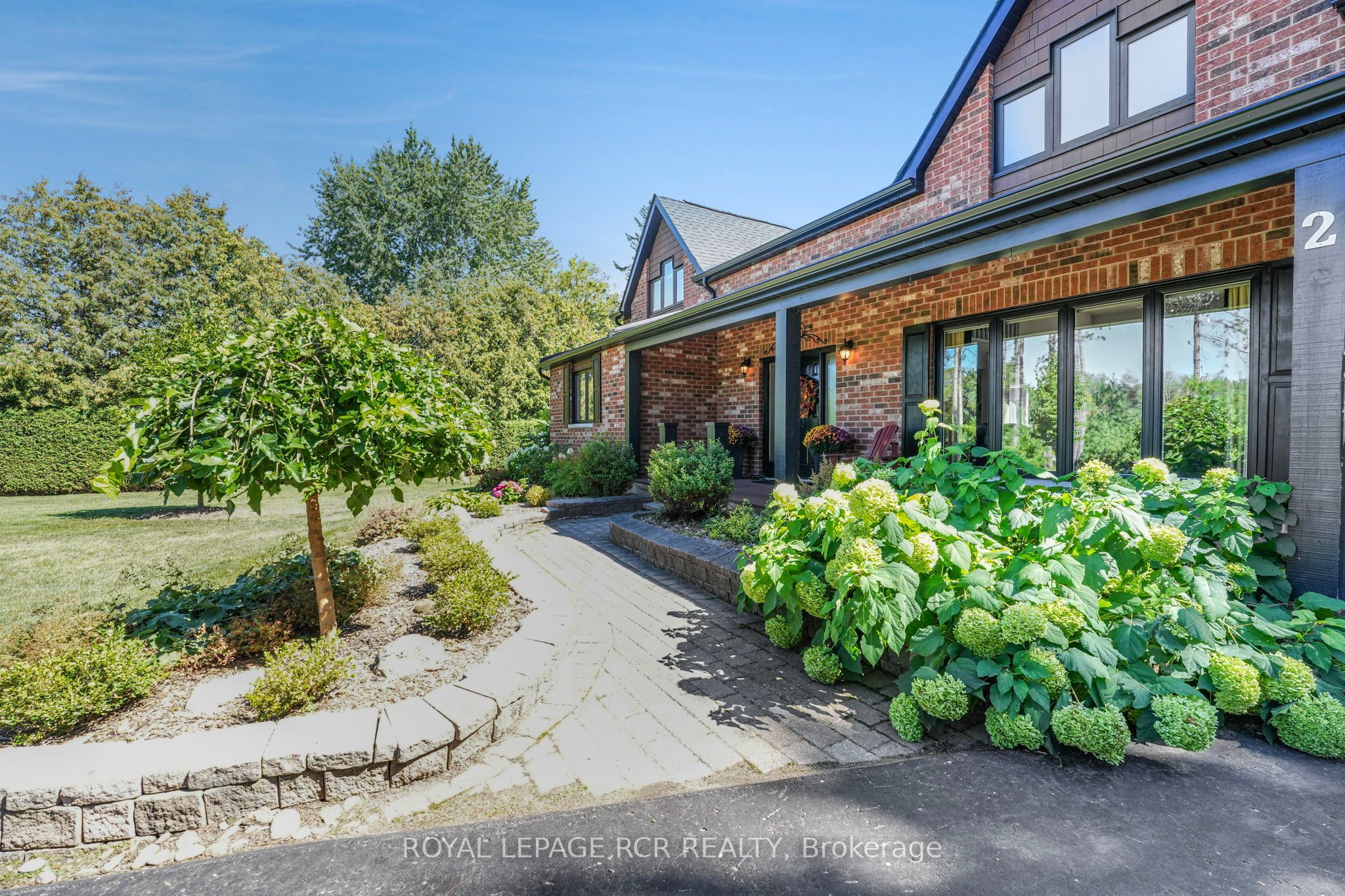 2 Pine Ridge Road
