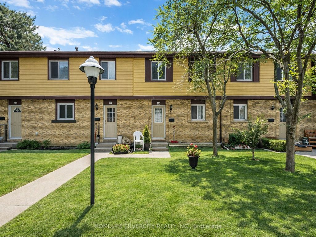 Photo of 45 Hansen Road #100, Brampton, ON L6V 3C5 (MLS # W12884356)