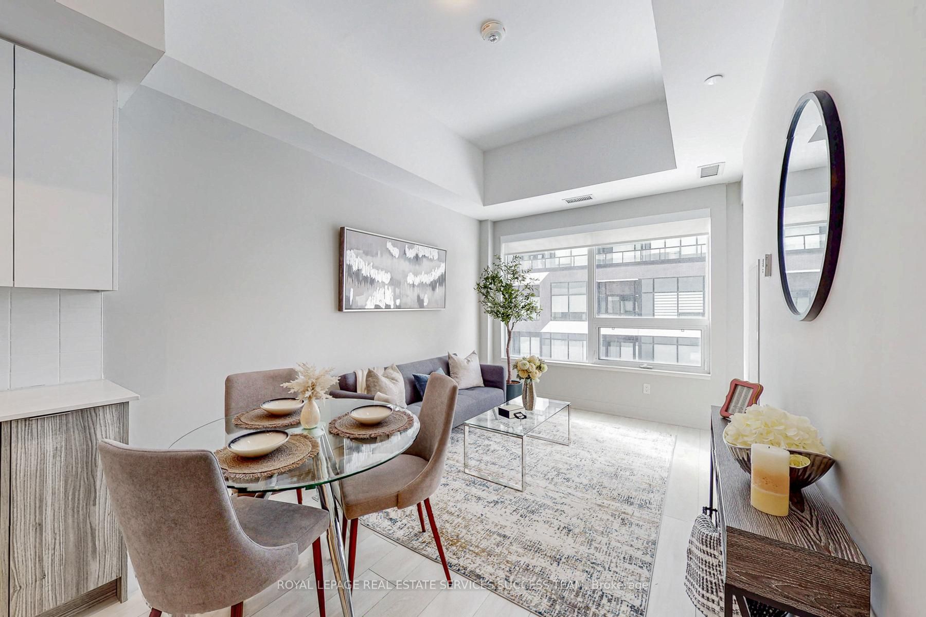 2485 Taunton Road 447