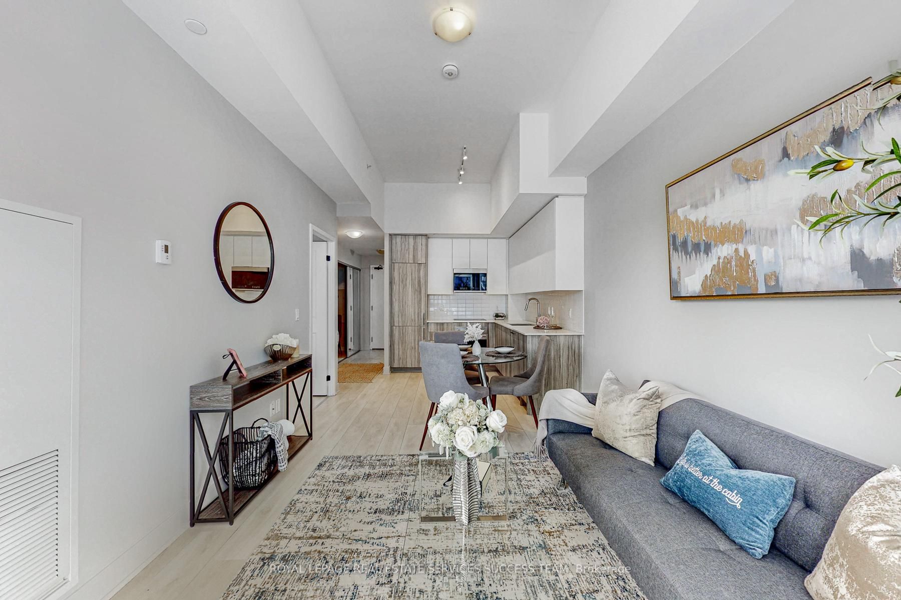 2485 Taunton Road 447