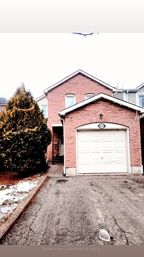 7275 Corrine Crescent Mississauga ON L5N 5C3