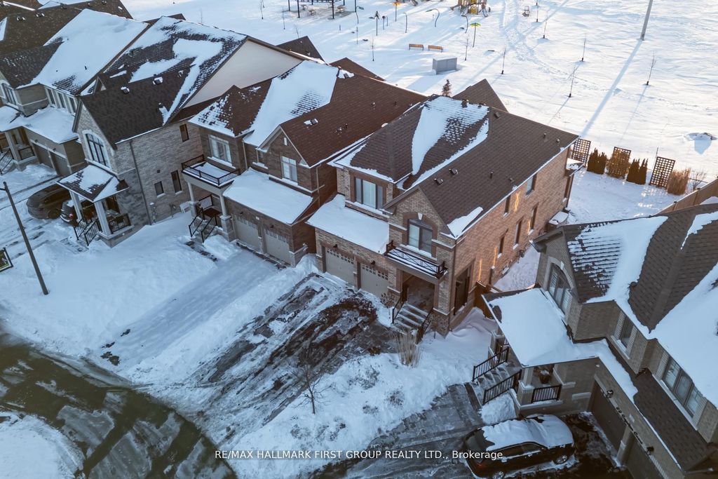 Photo of 20 Capstan Court, Whitby, ON L1P 0K5 (MLS # E12860436)