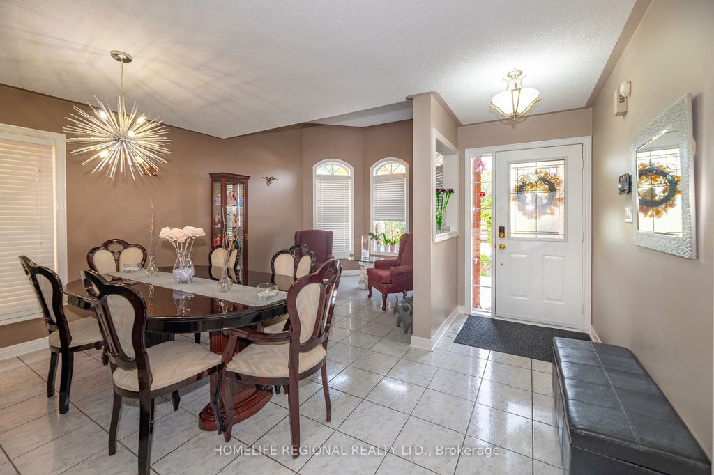 Photo of 40 Arnold Crescent, Whitby, ON L1M 1H9 (MLS # E13817154)