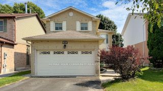 Photo 1 of 14 — 609 Flavelle Court Bsmt Apartment, Pickering, ON L1V 3W6