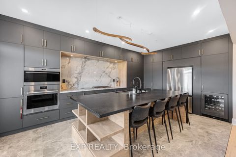 169 Bawden Drive Richmond Hill ON L4S 0M2