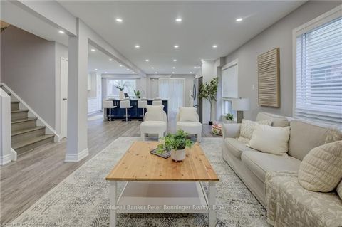 3210 Anderson Crescent Mississauga ON L5N 2Y5
