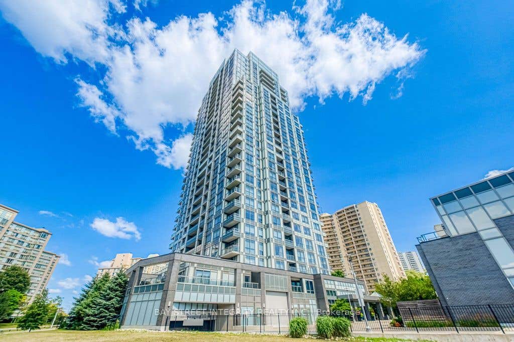 Photo of 18 Graydon Hall Drive #909, Toronto, ON M3A 2Z9 (MLS # C13582450)