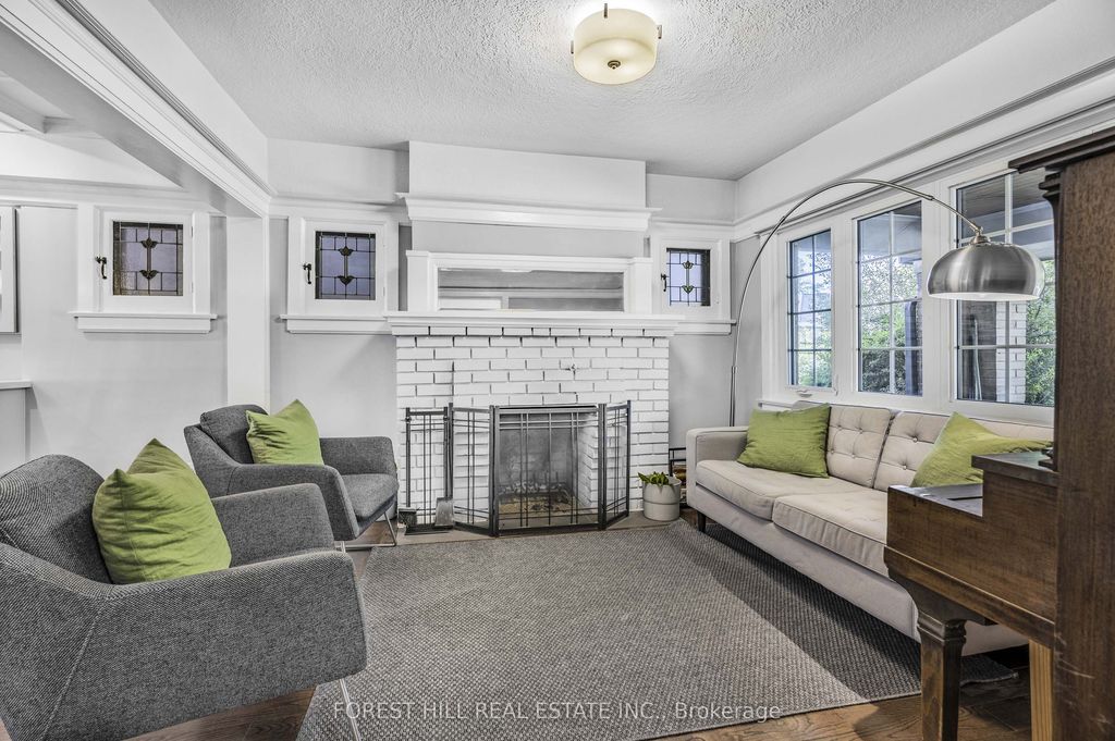 Photo of 183 Wychwood Avenue, Toronto, ON M6C 2T4 (MLS # C12459866)
