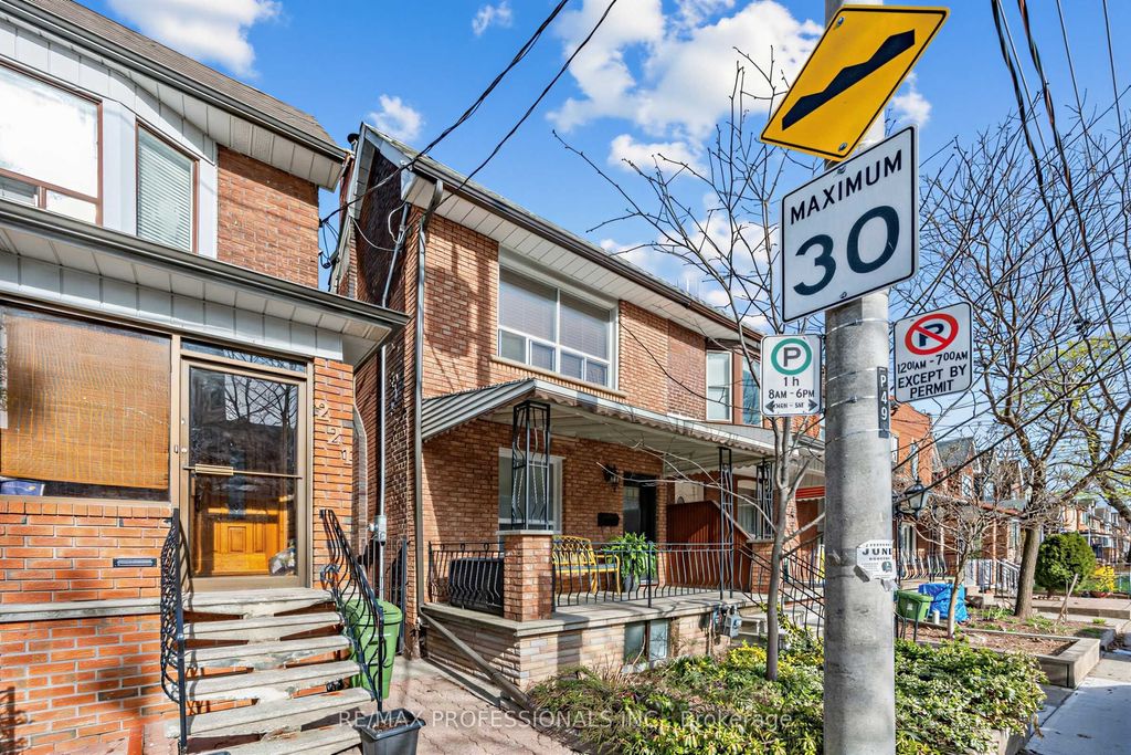 Photo of 219 St Helen's Avenue, Toronto, ON M6H 4A2 (MLS # C13062636)