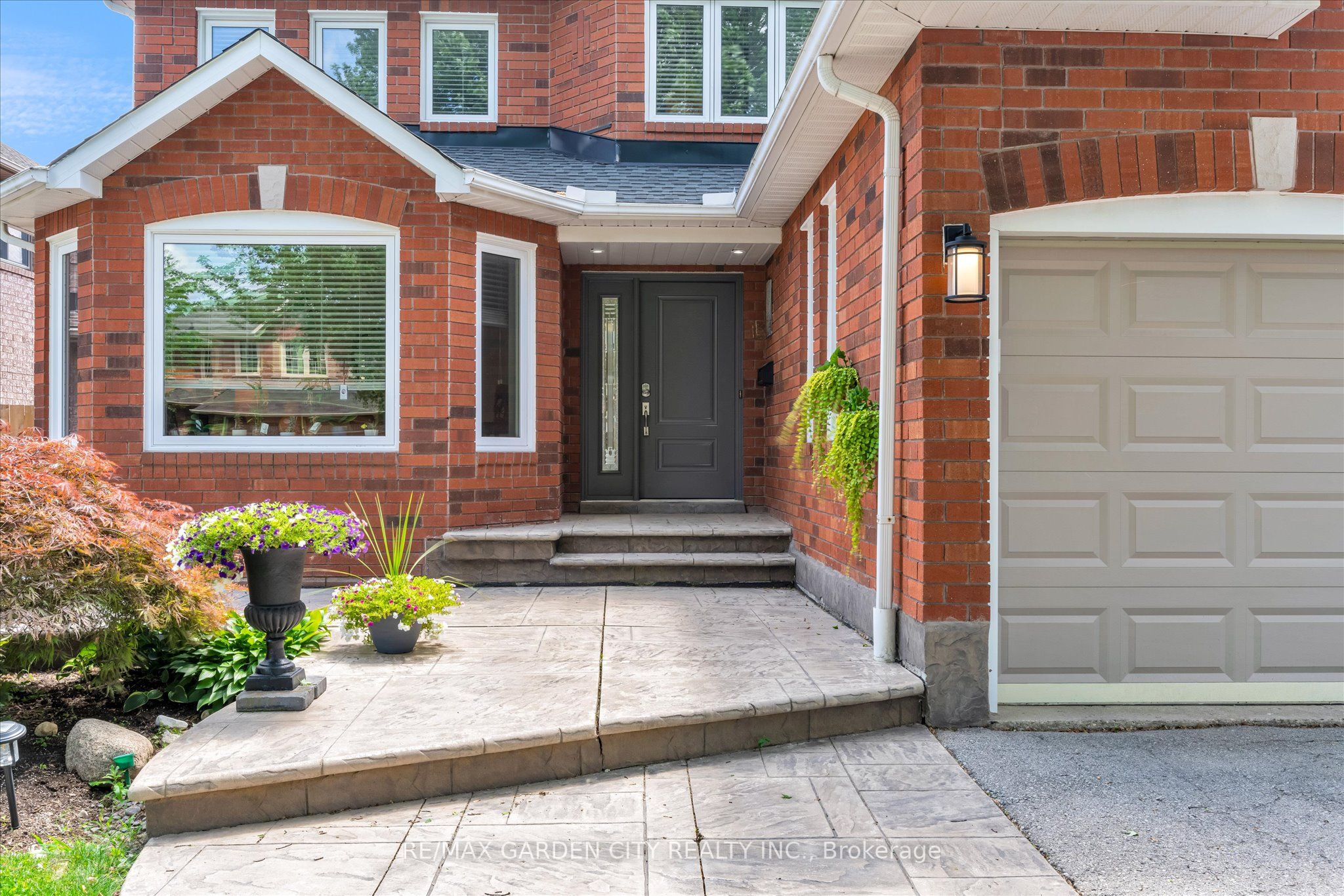 1364 Tinsmith Lane
