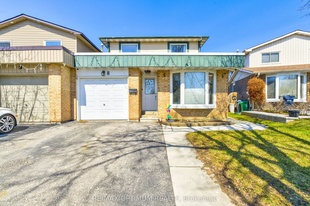 Photo of 8 Joanne Court, Brampton, ON L6Y 2J8 (MLS # W12978118)