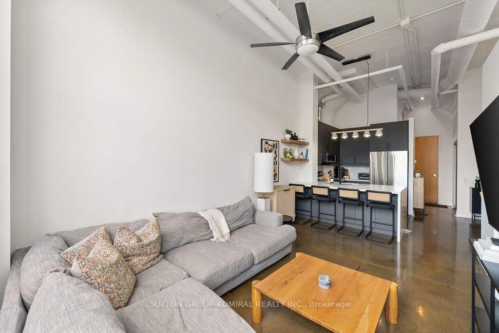 Photo of 1001 Roselawn Avenue #124, Toronto, ON M6B 4M4 (MLS # W13619408)