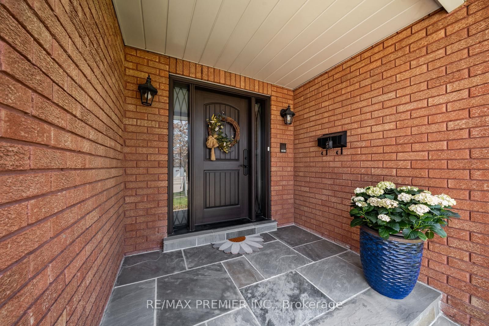19 Claudia Avenue