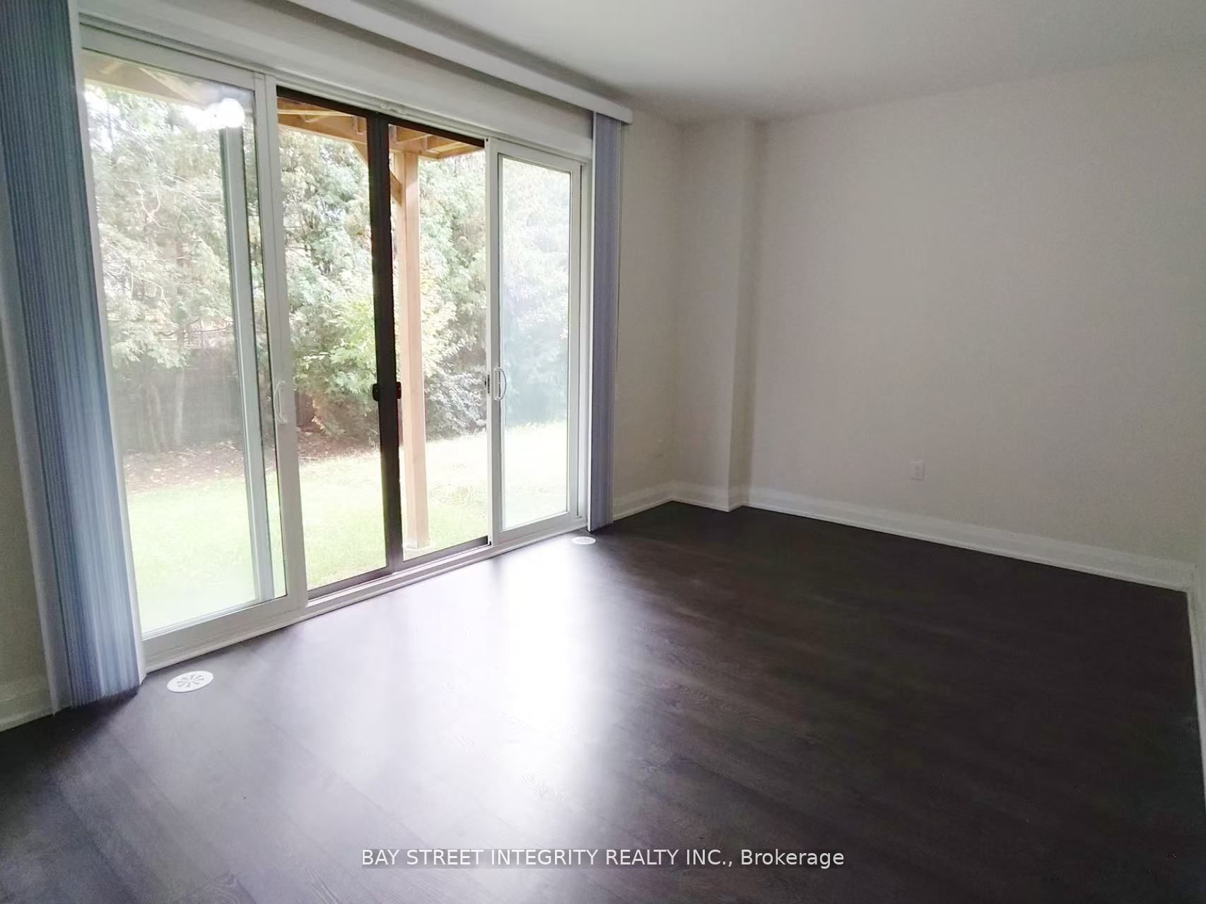 61 Harold Lawrie Lane