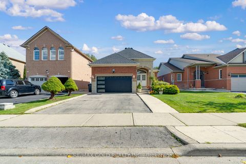 46 Cobblestone Court Brampton ON L6R 2S2