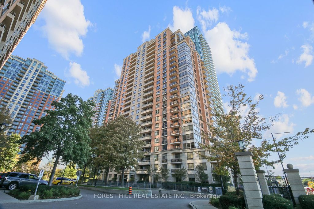 Photo of 5233 Dundas Street W #1029, Toronto, ON M9B 6M1 (MLS # W12487743)