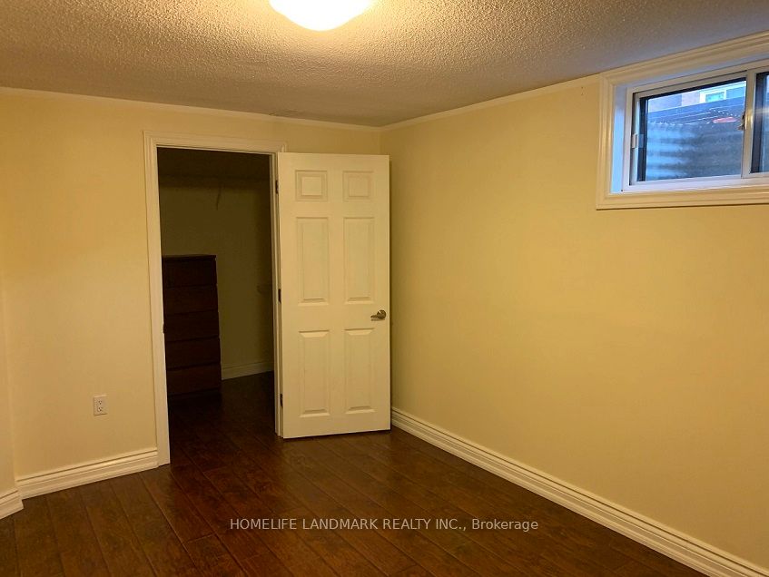 337 Glen Shields Avenue Gr & Bsmt