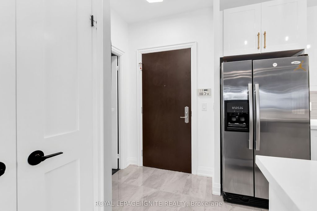 Photo of 1135 Royal York Road #704, Toronto, ON M9A 0C3 (MLS # W12883554)