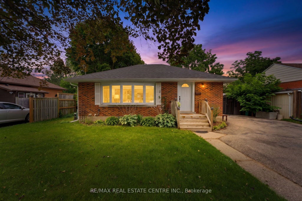 Photo of 66 Scrimger Avenue, Cambridge, ON N1R 4W3 (MLS # X13681196)