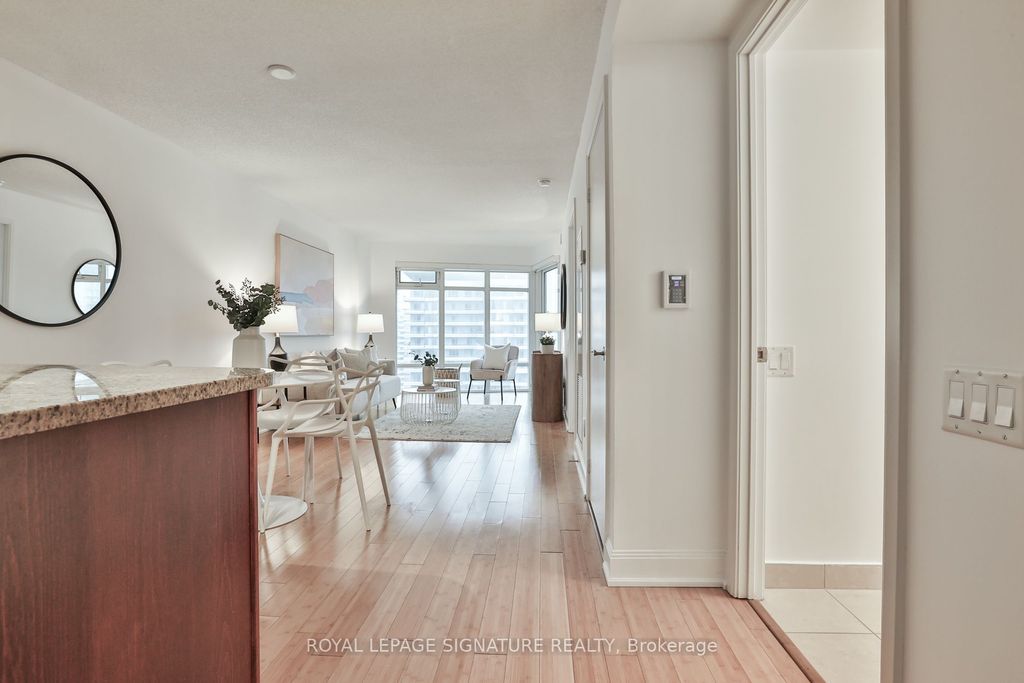 Photo of 2181 Yonge Street #2701, Toronto, ON M4S 3H7 (MLS # C12955570)