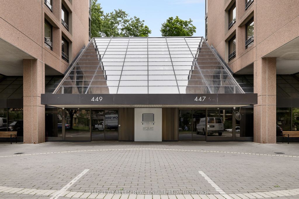 Photo of 447 Walmer Road #307, Toronto, ON M5P 2X9 (MLS # C13112630)