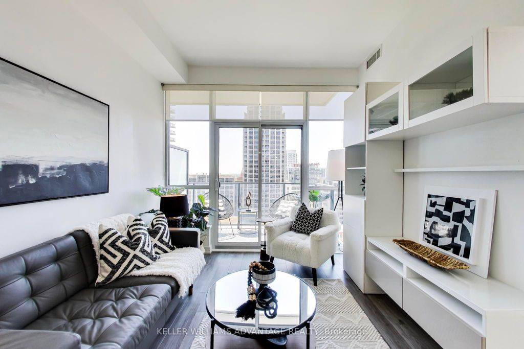 Photo of 50 Bruyeres Mews #1608, Toronto, ON M5V 0A7 (MLS # C13213082)