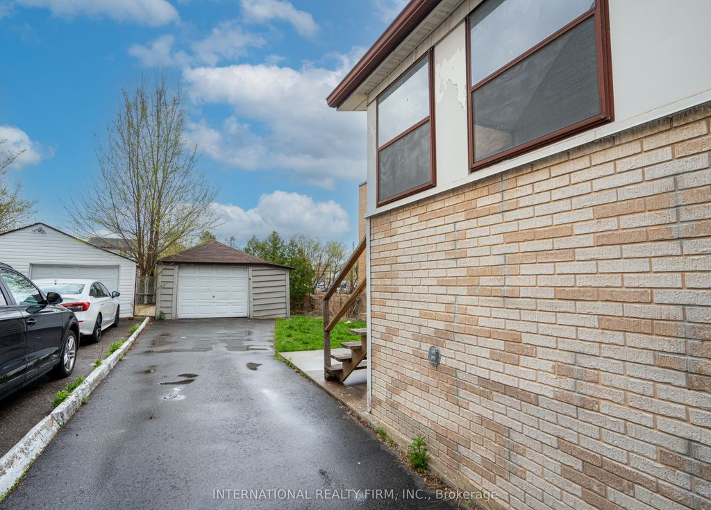 Photo of 224 King Street, Toronto, ON M9N 1L7 (MLS # W12154799)