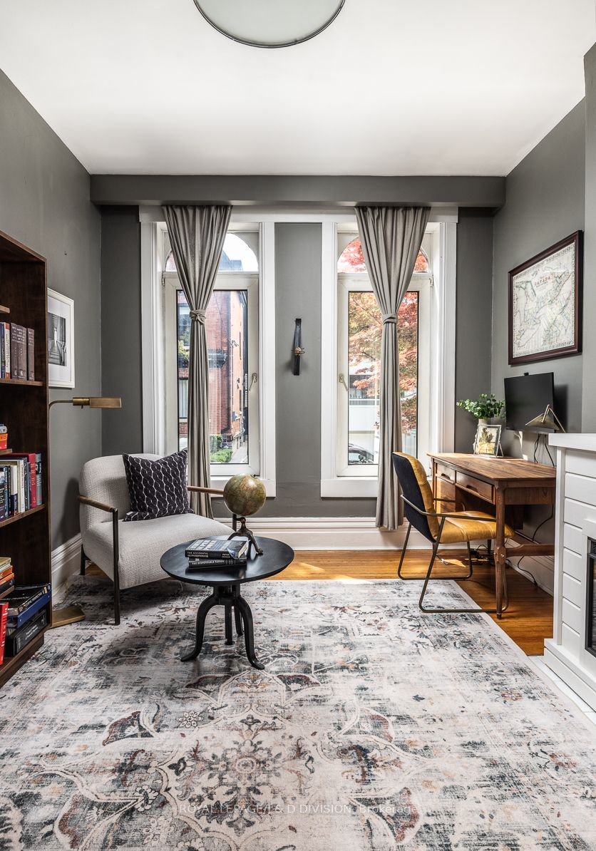 16 Boswell Avenue