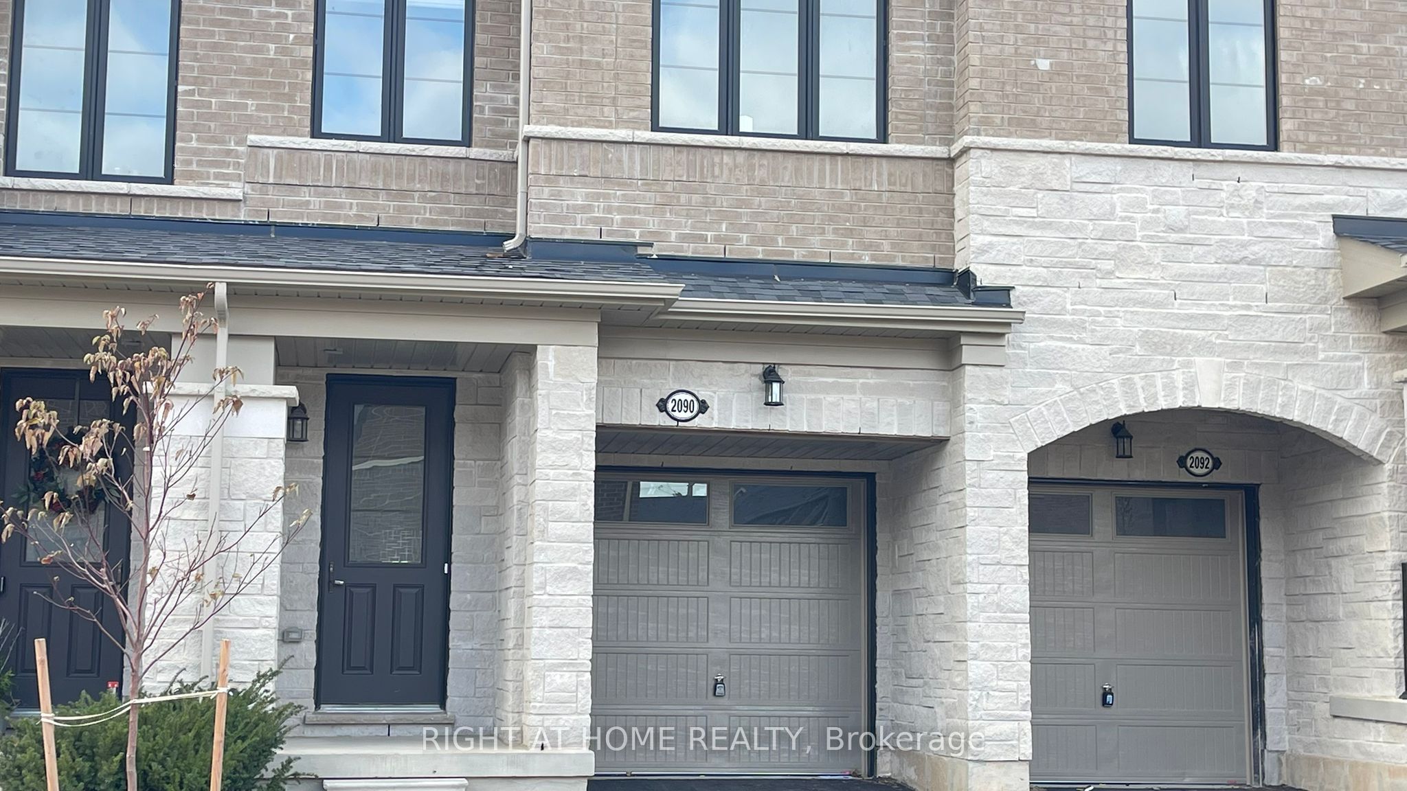 2090 Coppenwood Common