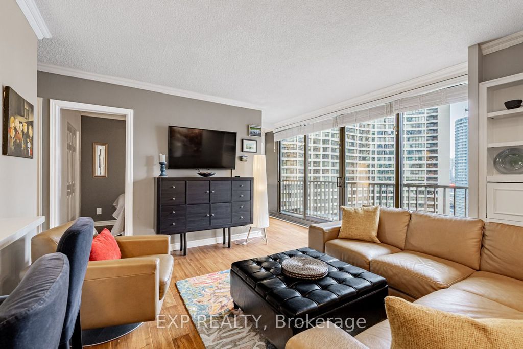 Photo of 33 Harbour Square #2017, Toronto, ON M5J 2G2 (MLS # C12541820)