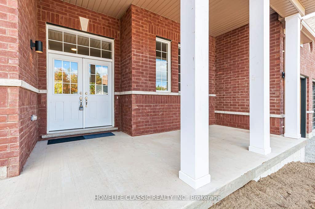 Photo of 74 Ruby Ridge, Oro-Medonte, ON L0L 2E0 (MLS # S13648262)