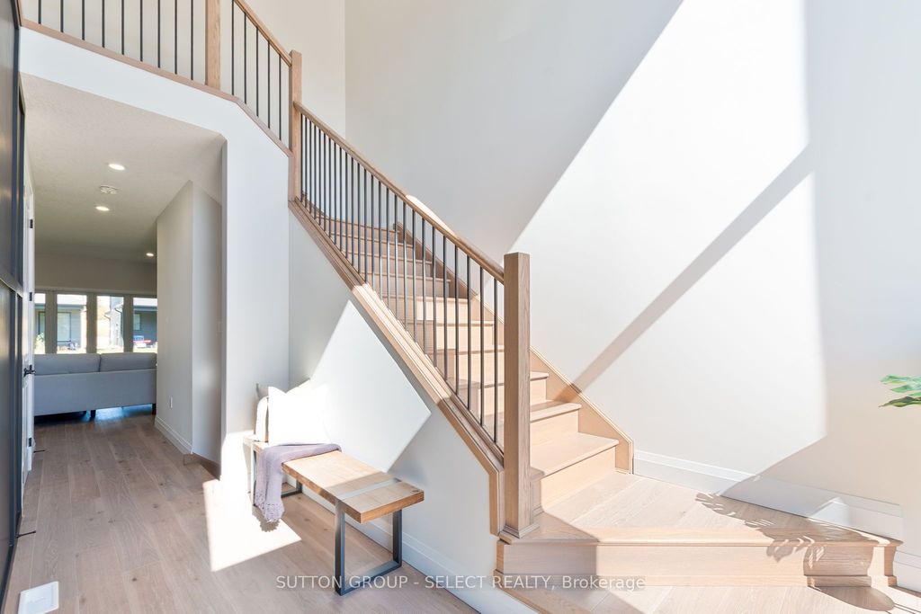 Photo of 6366 Heathwoods Avenue, London South, ON N6P 1H5 (MLS # X13027488)