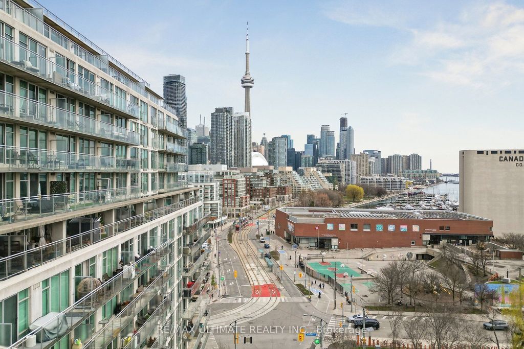 Photo of 650 Queens Quay W #1216, Toronto, ON M5V 3N2 (MLS # C13027544)