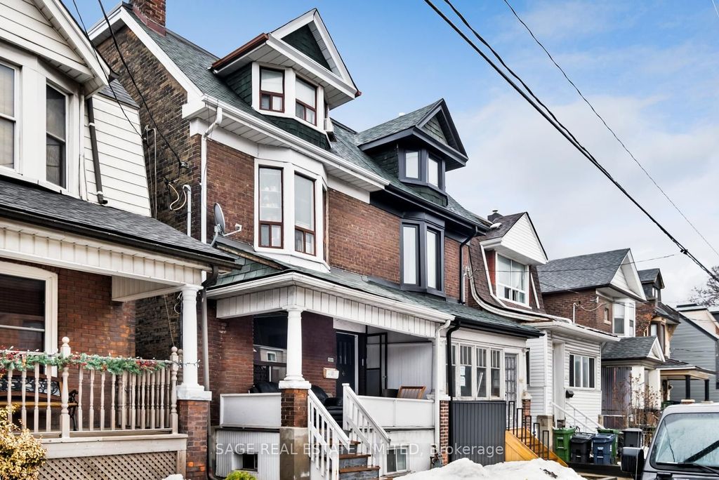 Photo of 629 Ossington Avenue, Toronto, ON M6G 3T6 (MLS # C12420954)