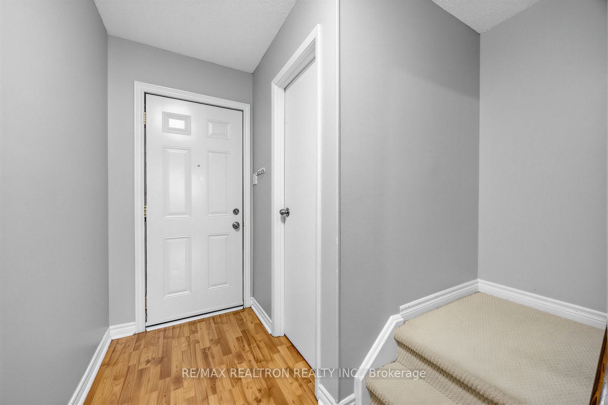5025 Pinedale Avenue 10