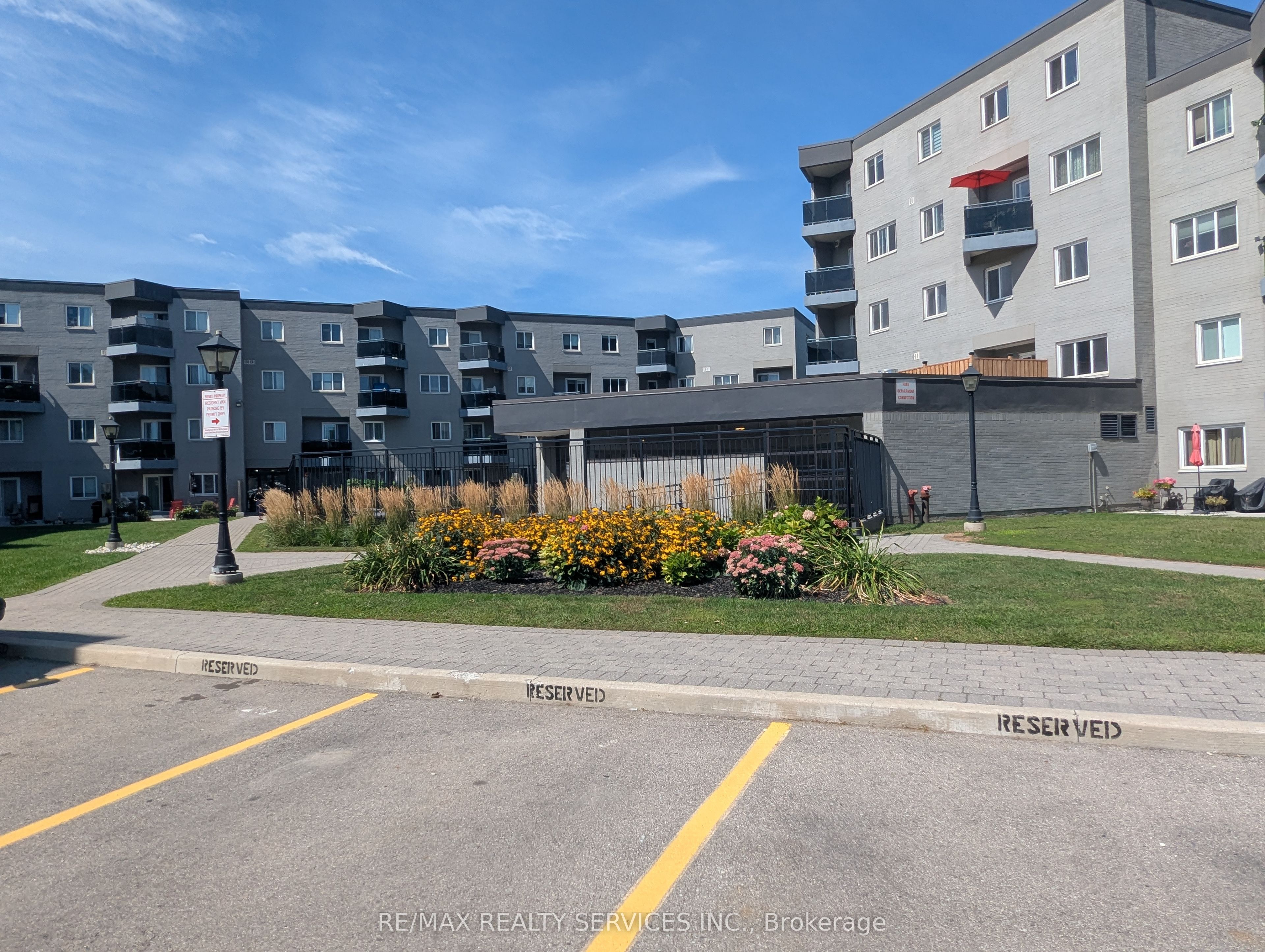 2001 Bonnymede Drive 94