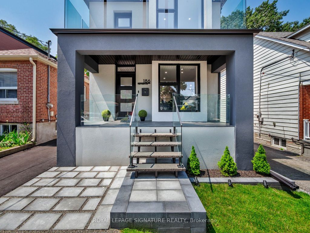 Photo of 186 Oak Park Avenue, Toronto, ON M4C 4M8 (MLS # E12432337)