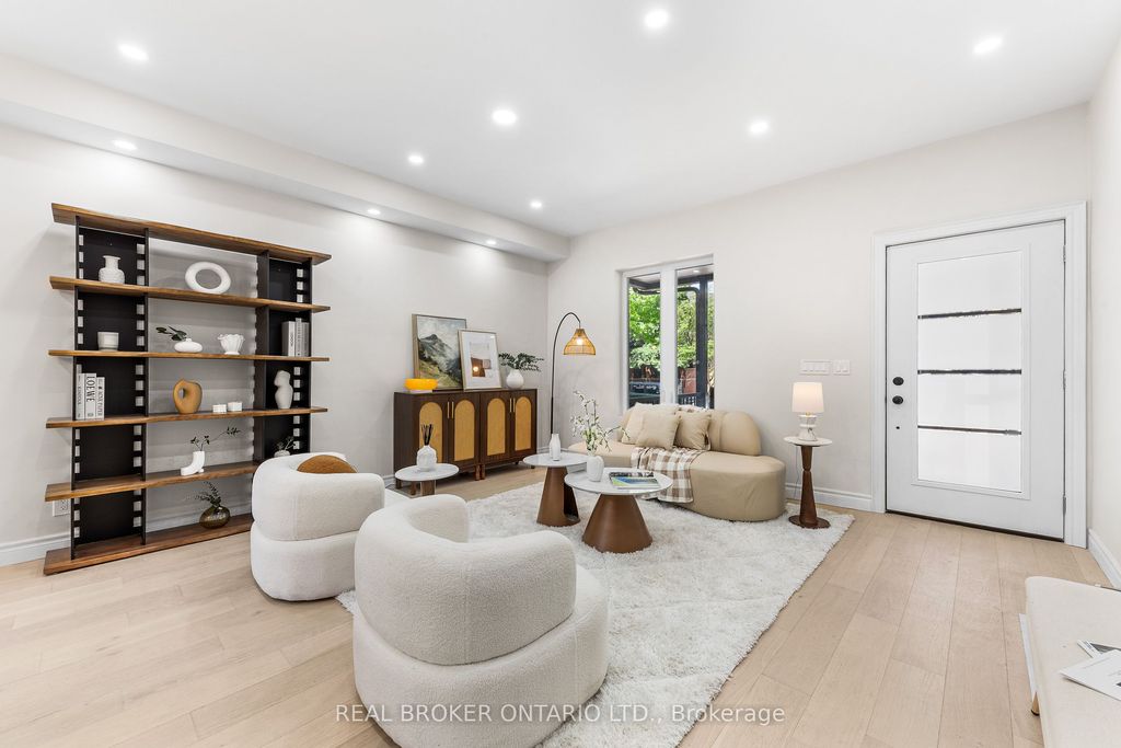 Photo of 806 Gladstone Avenue, Toronto, ON M6H 3J6 (MLS # W13215968)