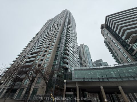 215 Fort York Boulevard 2305 Toronto ON M5V 4A2